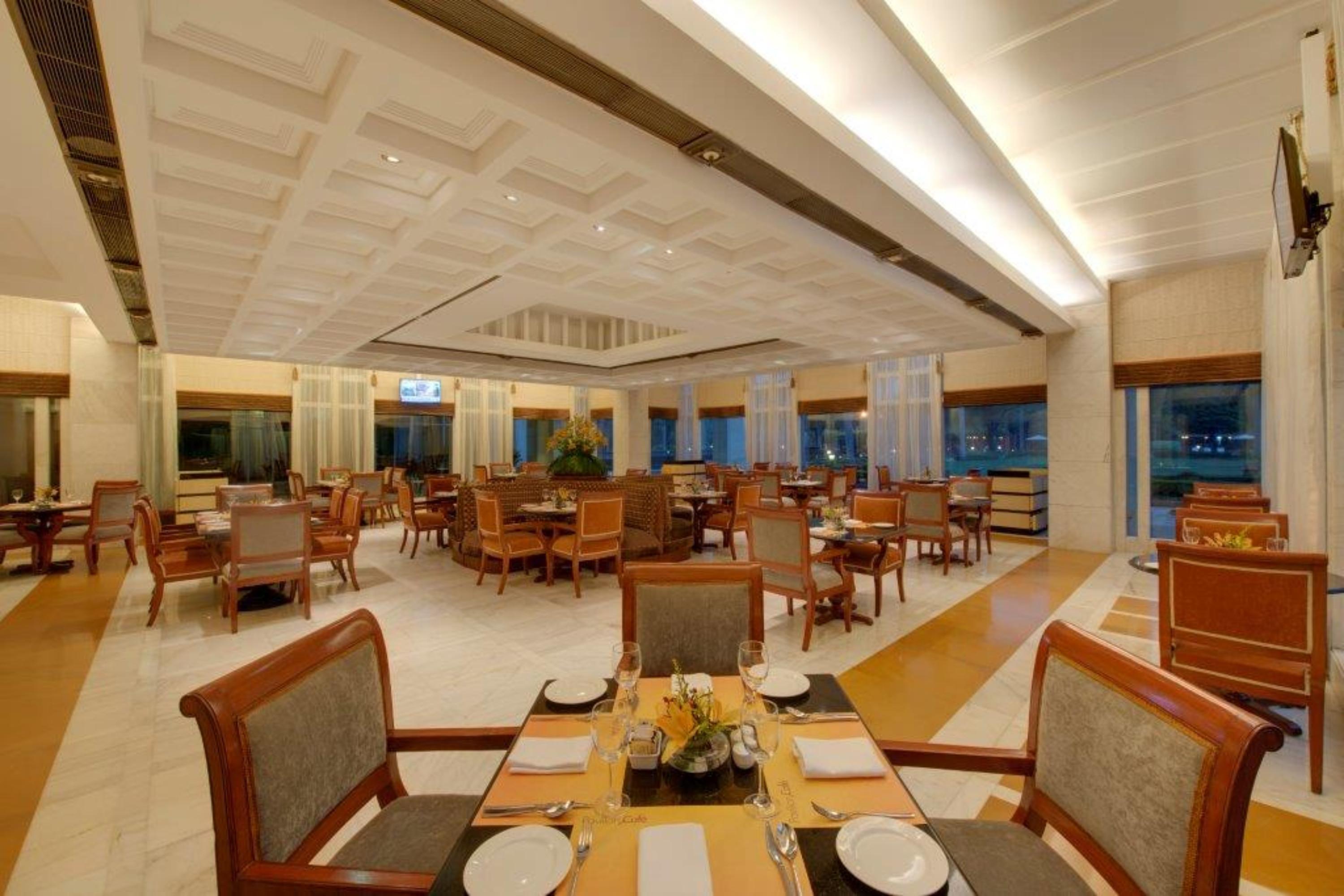 Jaypee Palace Hotel Agra  Eksteriør billede
