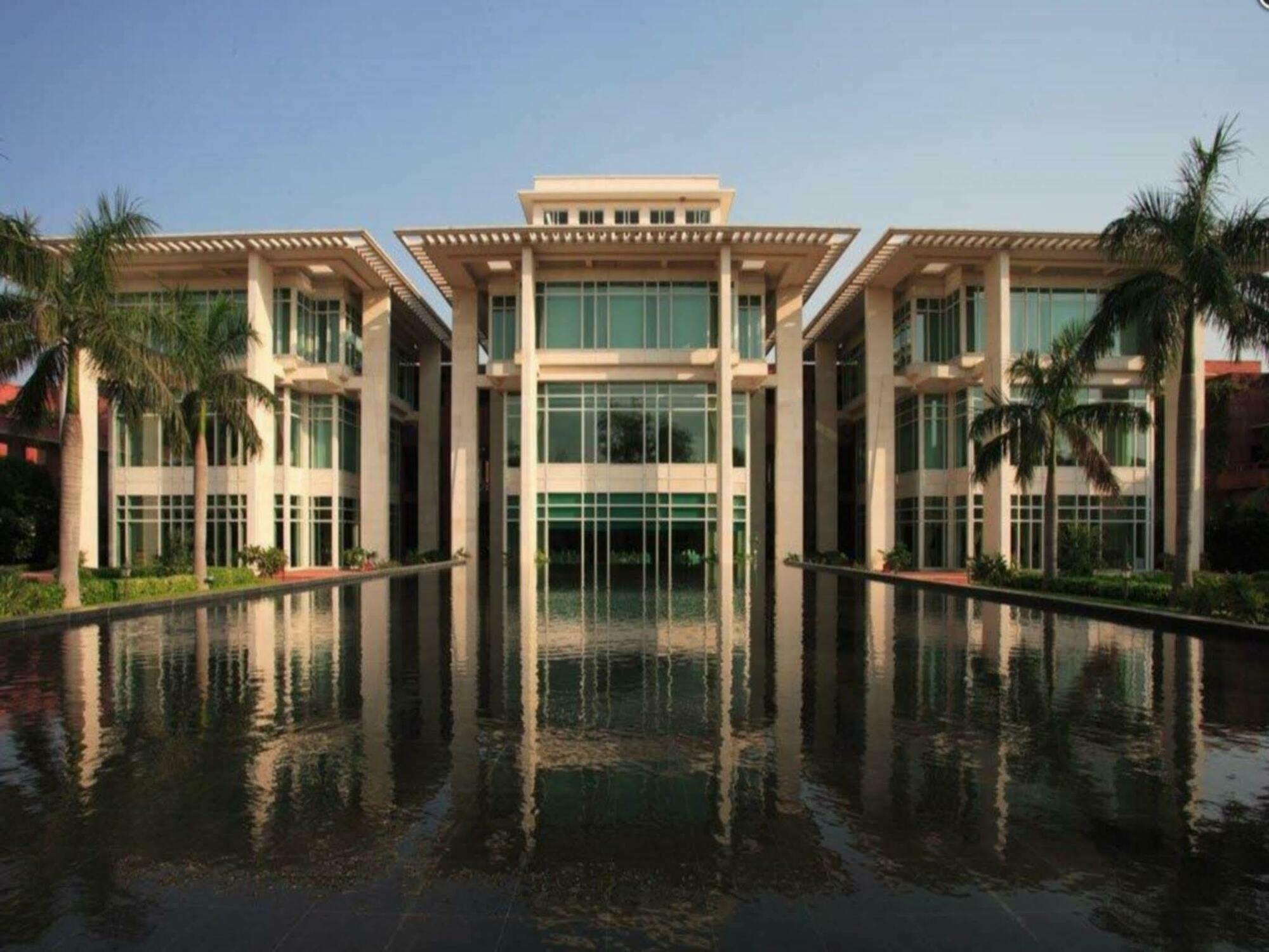 Jaypee Palace Hotel Agra  Eksteriør billede