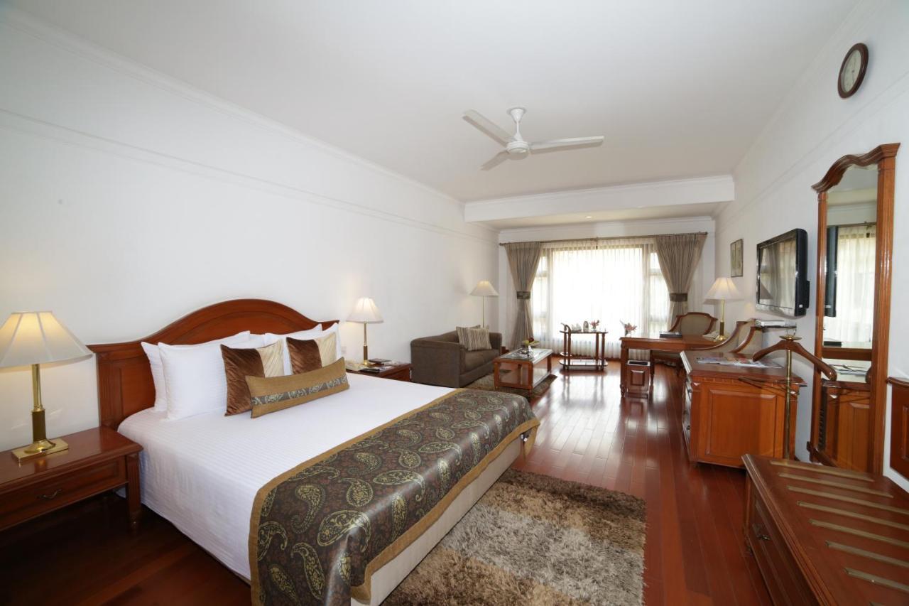 Jaypee Palace Hotel Agra  Eksteriør billede
